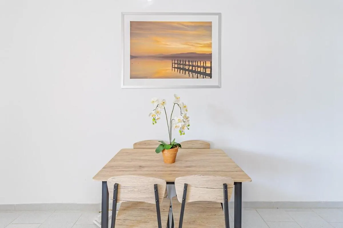 Kaluel Villa Nerja 0*,